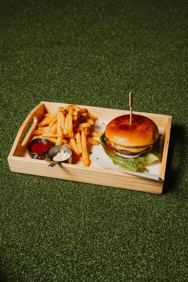 Sipstroke Burger