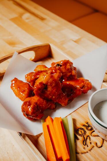Signature Wings